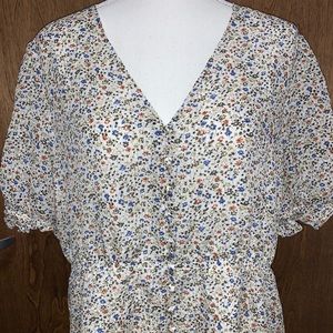 floral buttoned blouse